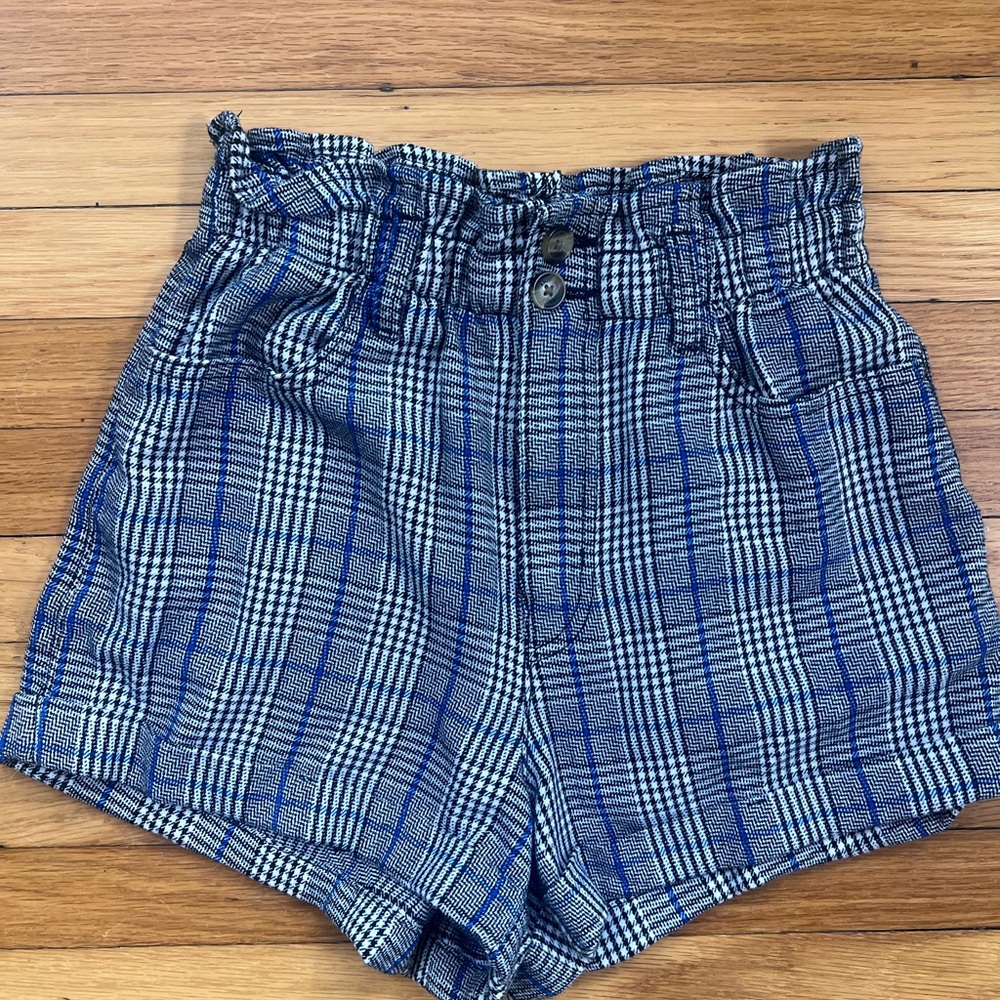AE shorts